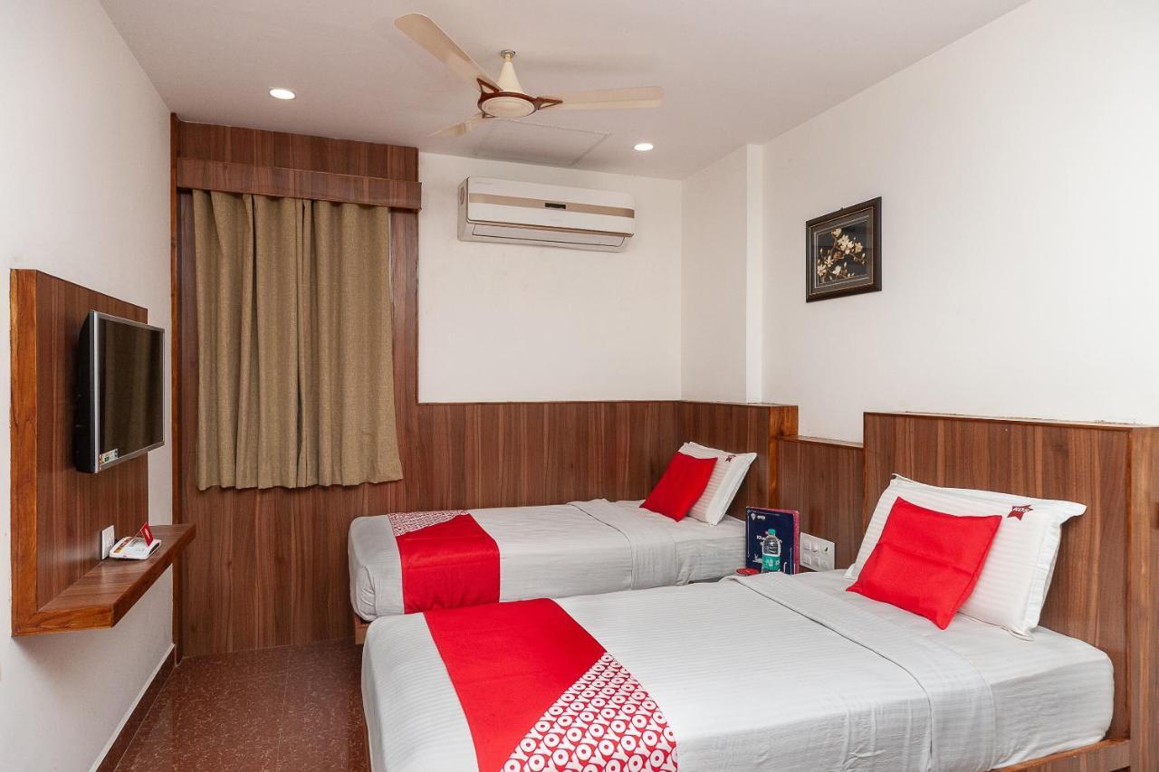 Oyo 29859 Rds Guest House Ambur Extérieur photo