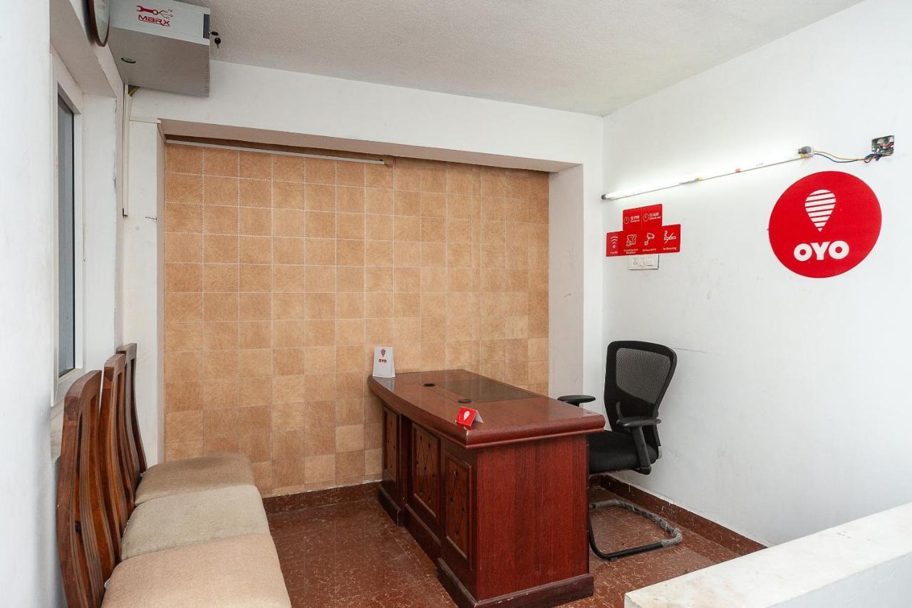Oyo 29859 Rds Guest House Ambur Extérieur photo