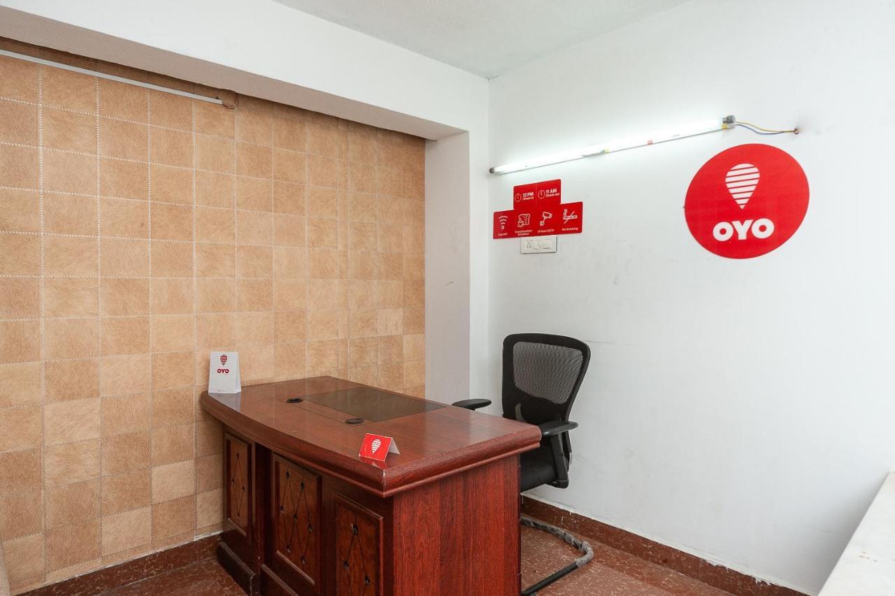 Oyo 29859 Rds Guest House Ambur Extérieur photo